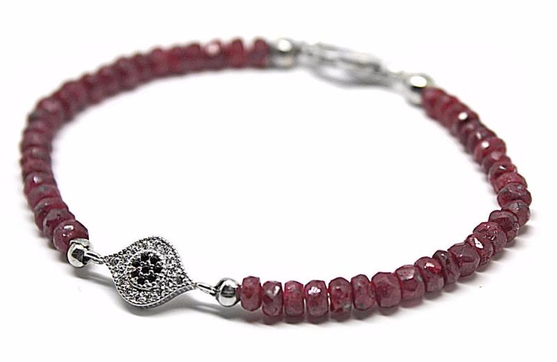 браслеты из натуральных камней рубин. рубин камень браслет. рубин камень браслет. бусы турмалин и рубин. бусы из рубина.