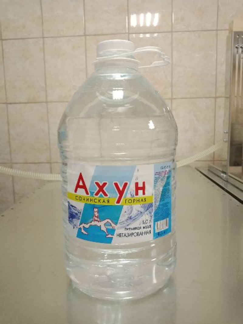 сочинская вода. сочинская вода. сочинская вода. из минеральных вод в сочи. питьевая вода в сочи.